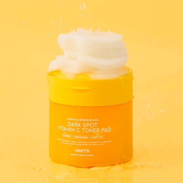 Vitamin C Dark Spot Toner Pad 70 sheets